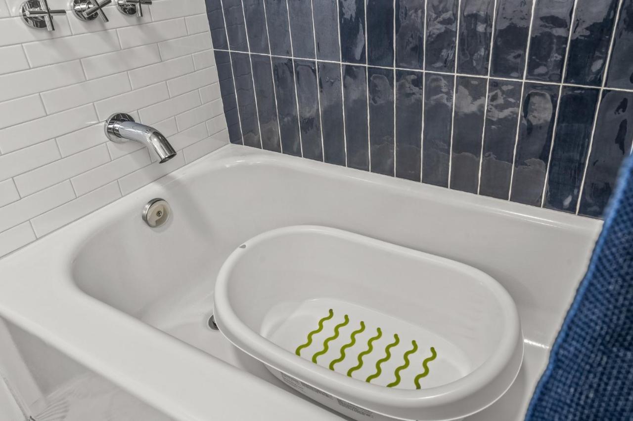 Kid-Friendly Fishtown Family Retreat With Game Room Filadelfia Zewnętrze zdjęcie
